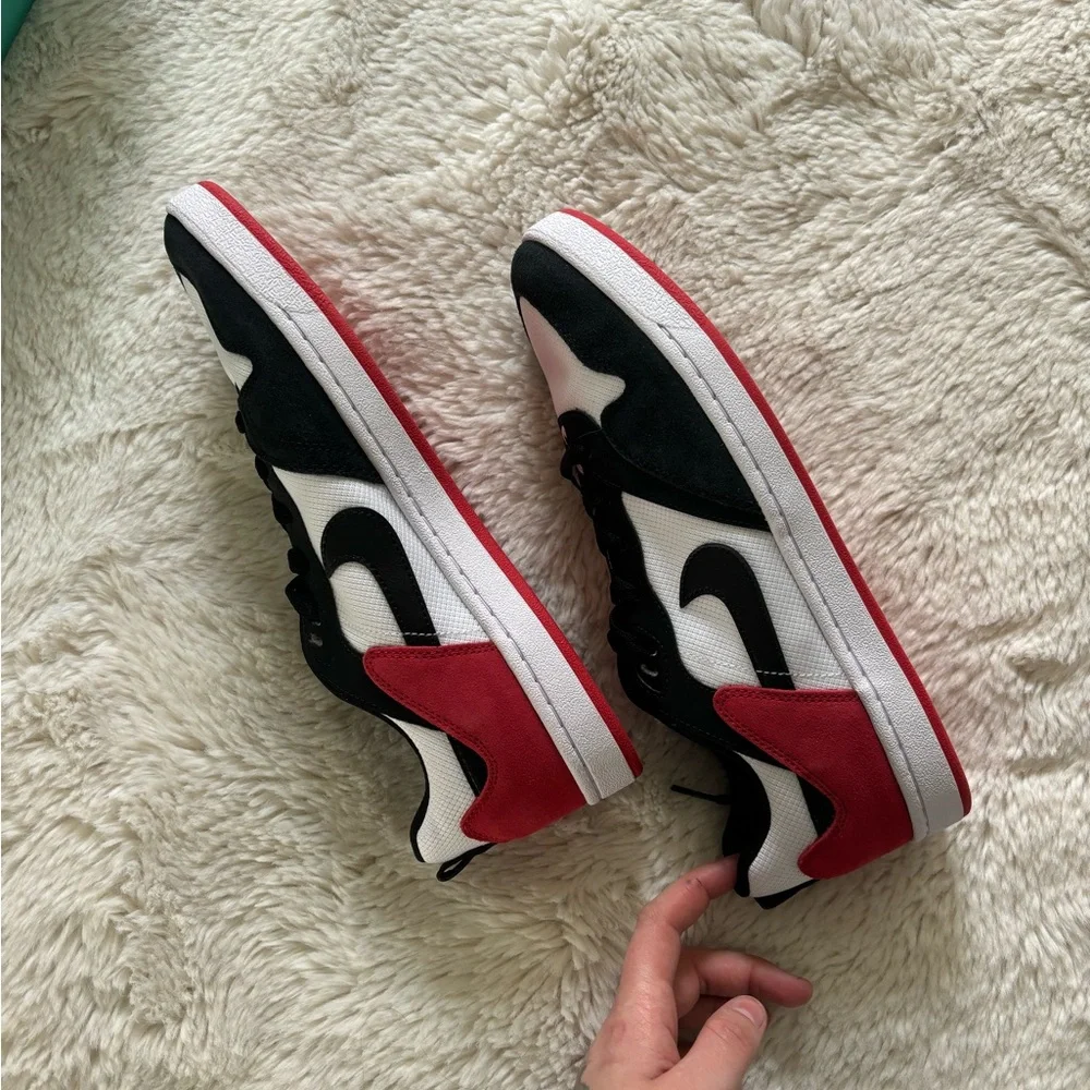 SOLD - Picture 4 of 10